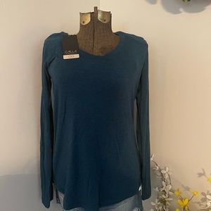 NWT Calia by Carrie Underwood Everday Long Sleeve Deep Teal Hazy Heather Tee